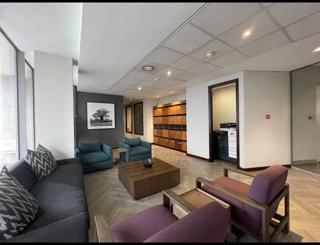 989M² OFFICE TO LET IN SANDTON CENTRAL